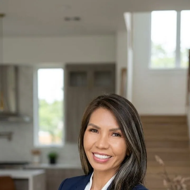 Aida Sapargaliyeva, REALTOR with Coldwell Banker Anabasis Realty